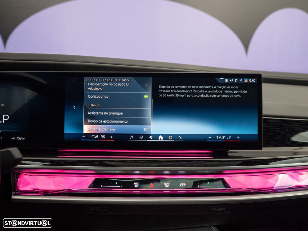 BMW i7 xDrive60 Pack Desportivo M - 49