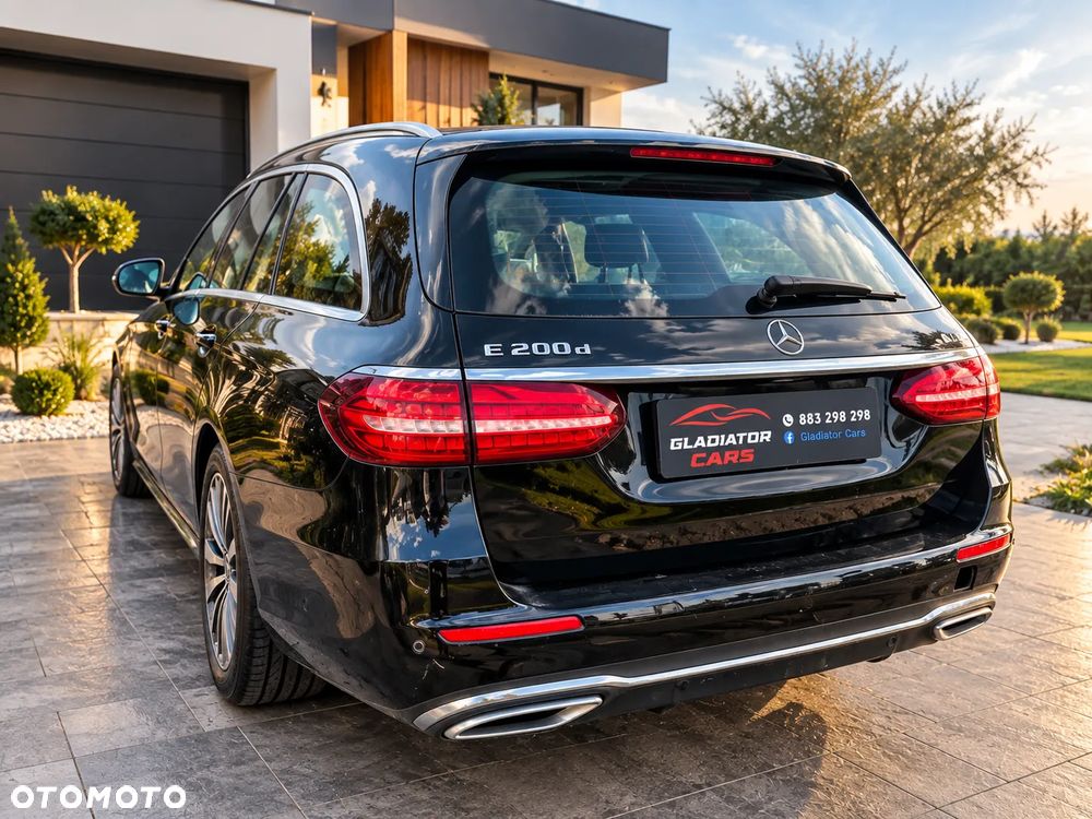 Mercedes-Benz Klasa E 200 d Business Edition - 1