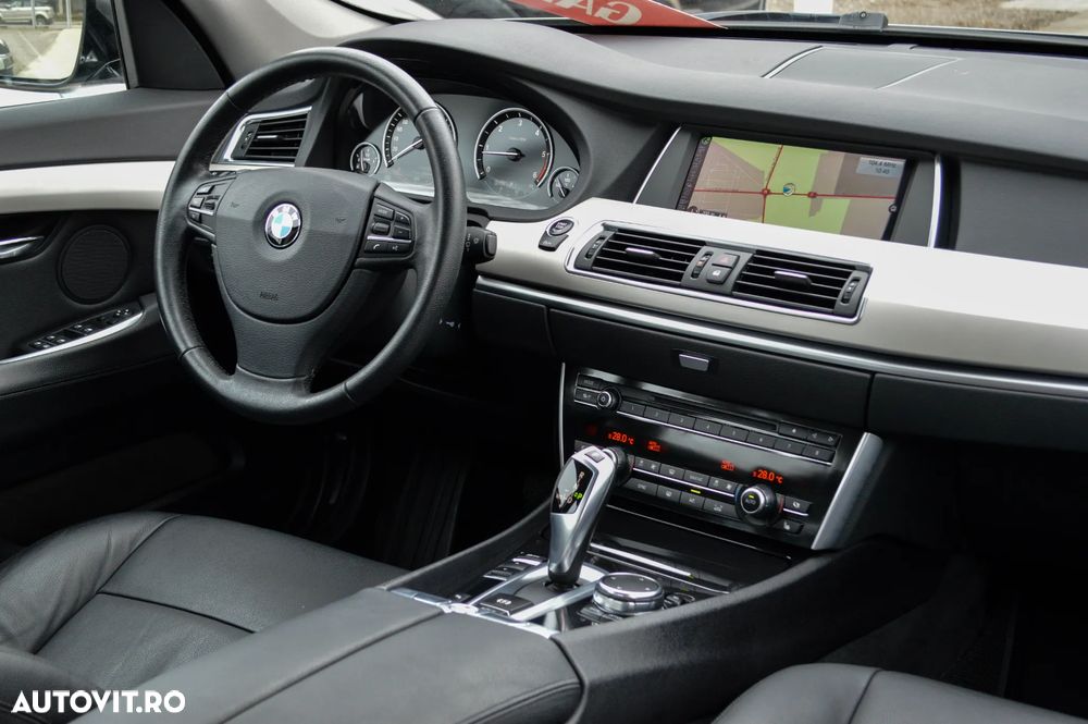 BMW Seria 5 520d Gran Turismo Aut. Luxury Line - 4
