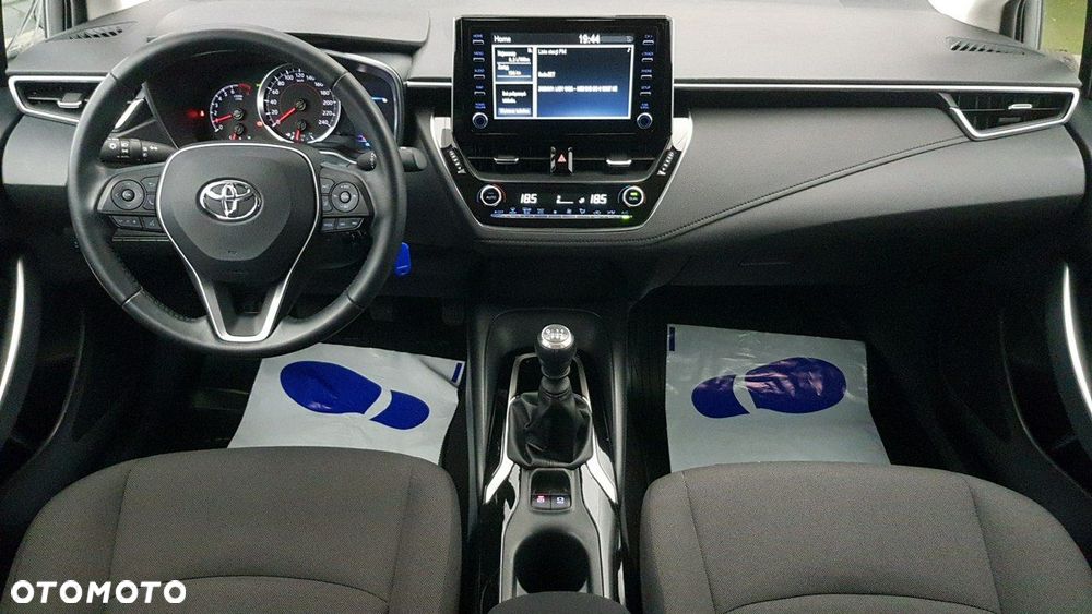 Toyota Corolla - 15