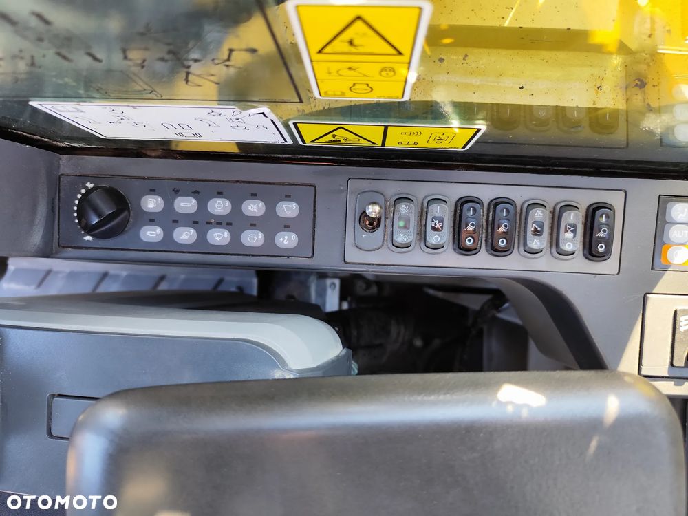 Caterpillar 329EL - 9