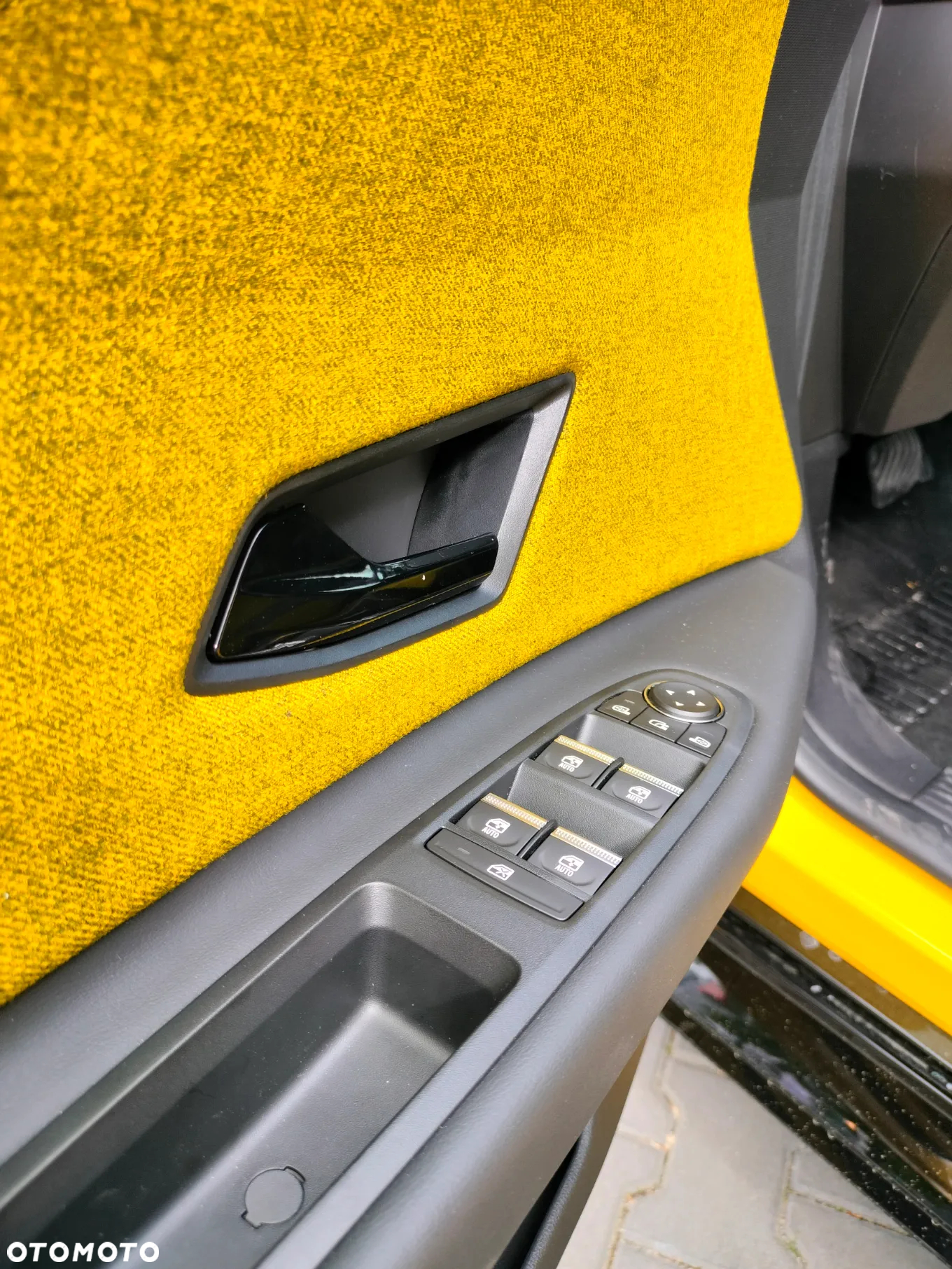 Renault 5 52kWh Comfort Range Iconic Cinq - 10