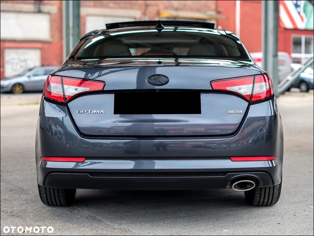 Kia Optima - 8