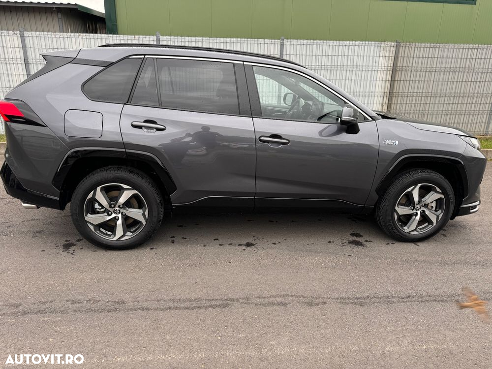 Toyota RAV4 Plug-in-Hybrid Style - 2