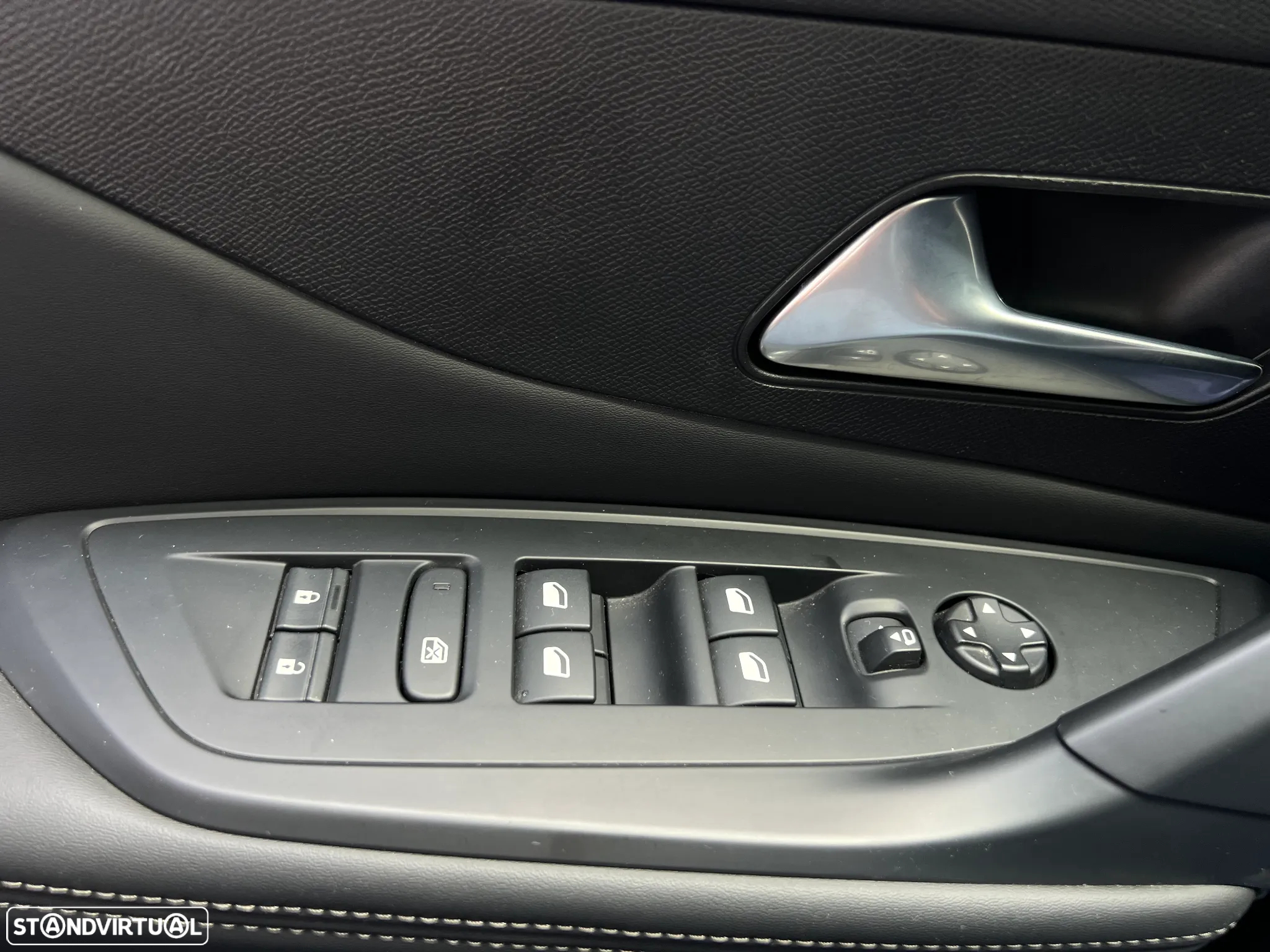 Peugeot 308 SW 1.2 PureTech Allure - 9