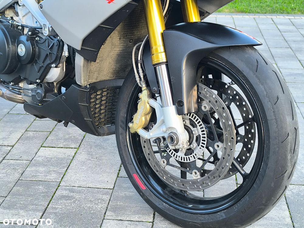 Aprilia Tuono - 15
