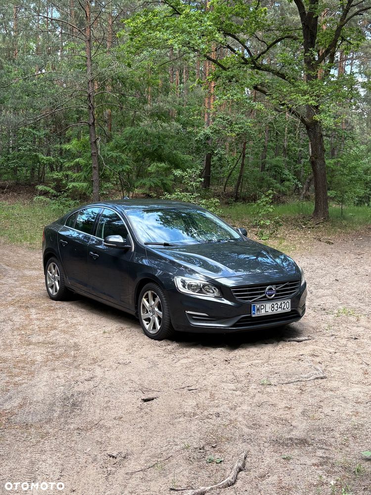 Volvo S60 D4 Drive-E Momentum - 5