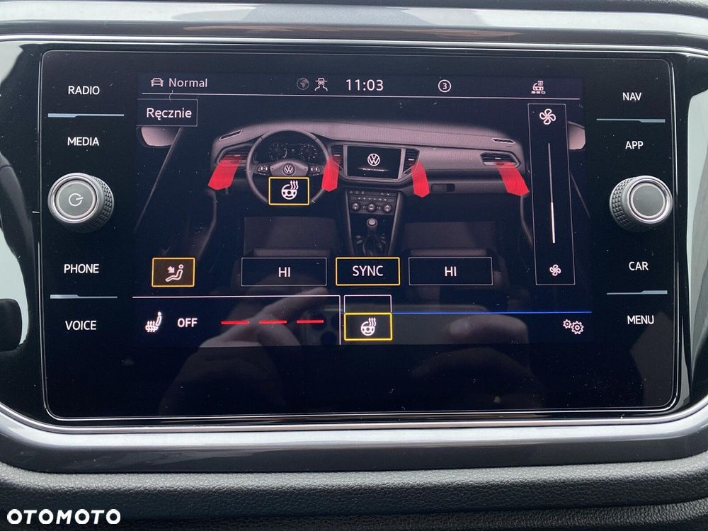 Volkswagen T-Roc 1.5 TSI ACT Premium DSG - 25