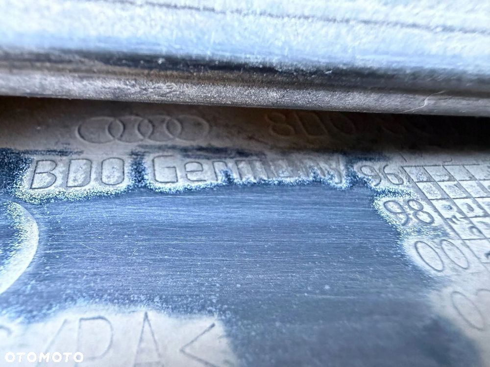 ZDERZAK PRZÓD AUDI S4 B5 KOMPLETNY ORYGINAŁ BEZ NAPRAW - 11