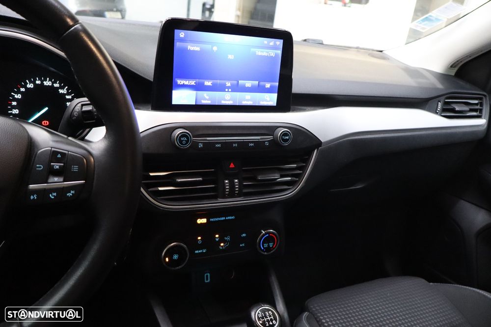 Ford Focus 1.5 EcoBlue S&S COOL&CONNECT DESIGN - 12