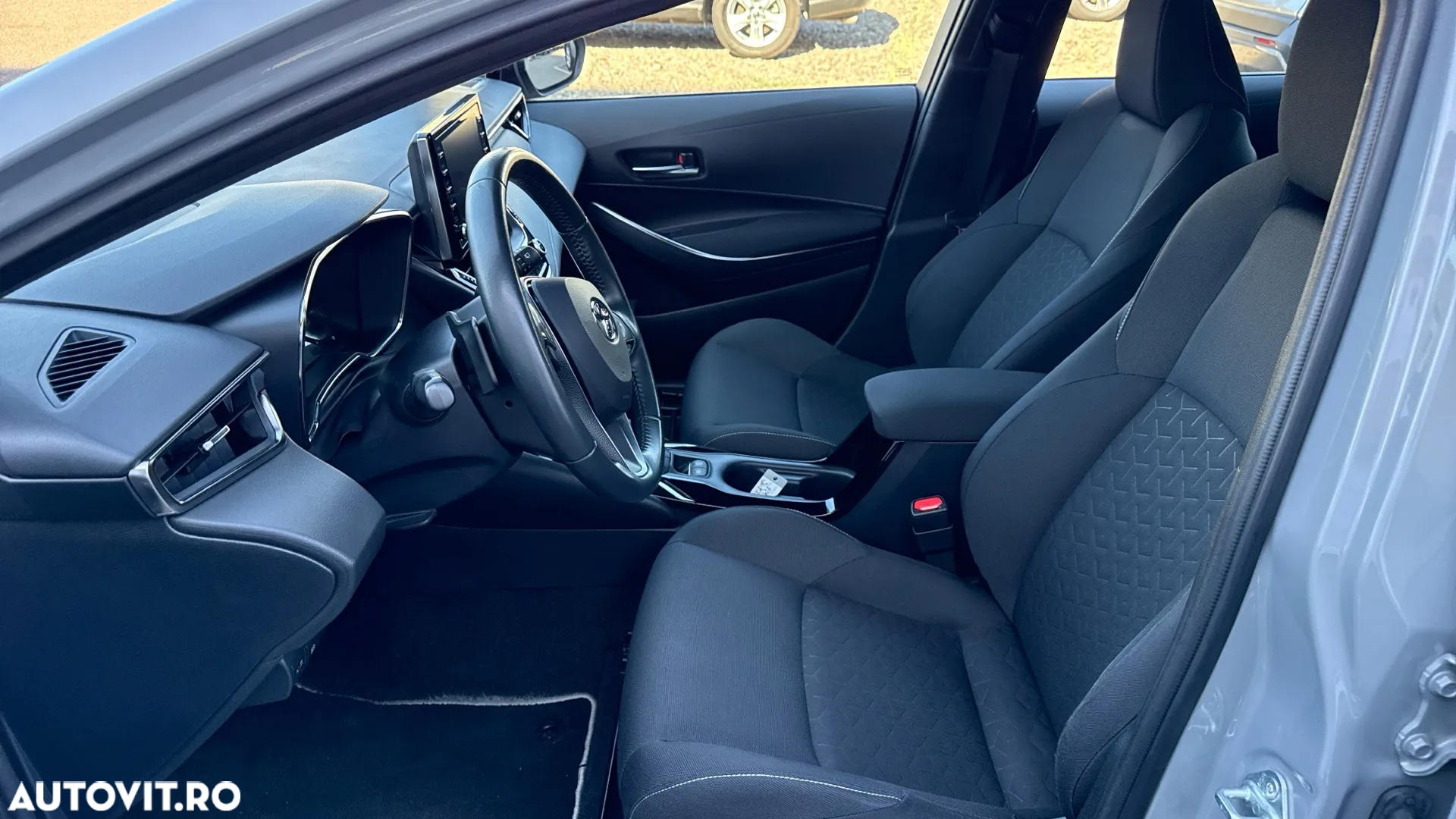 Toyota Corolla 2.0 HSD TS Dynamic tapiterie Neagra - 17