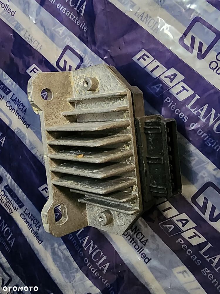 Fiat 126 ELEGANT moduł zapłonowy MED 213 NOWY ORYG - 2