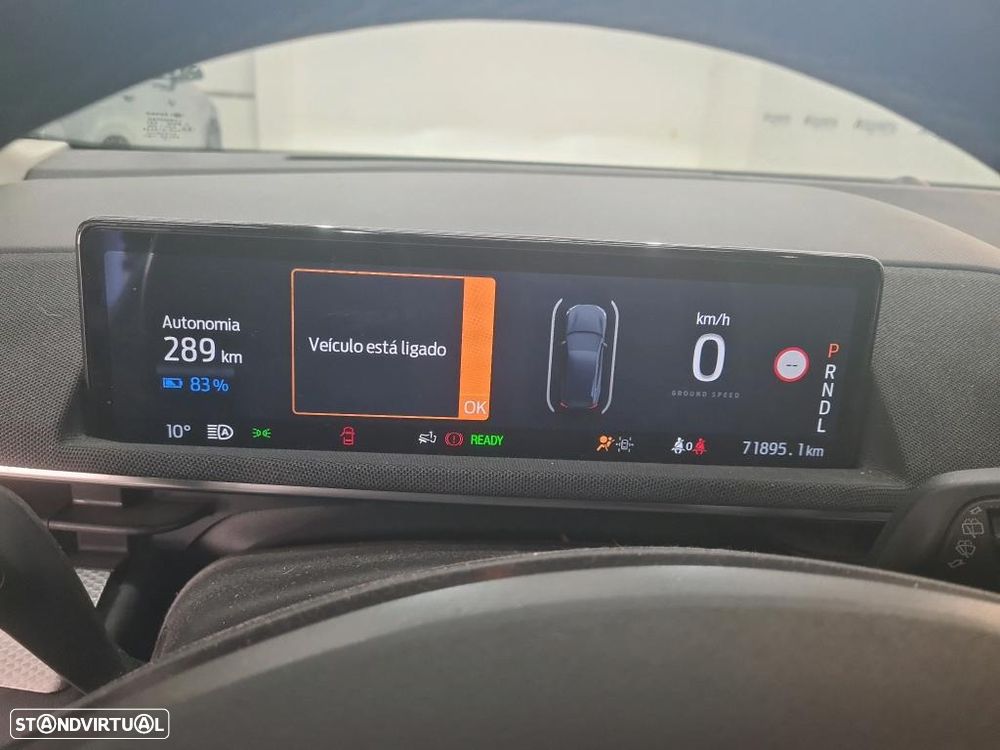 Ford Mustang Mach-E Standard - 5