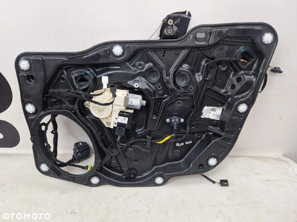 Podnośnik szyby silniczek przód przedni prawy Jeep Renegade - 1