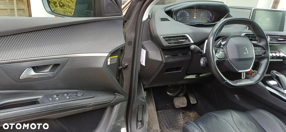 Peugeot 5008 1.2 PureTech Allure S&S EAT6 - 6