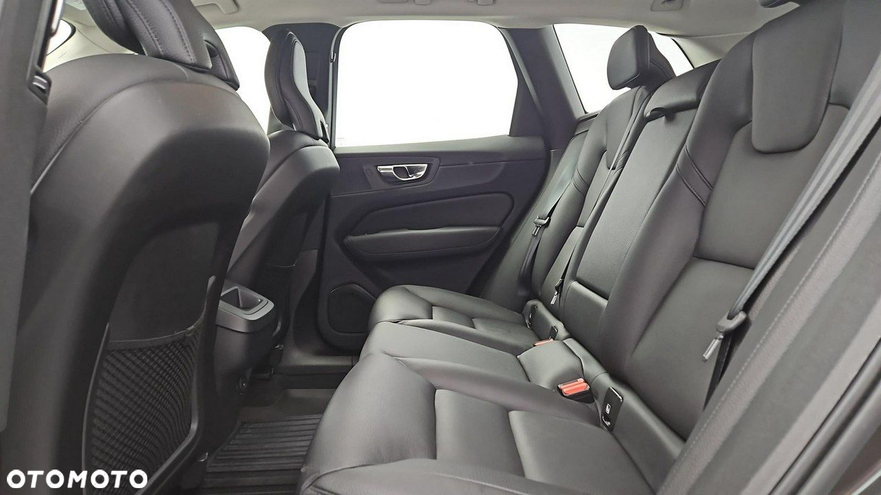 Volvo XC 60 - 23