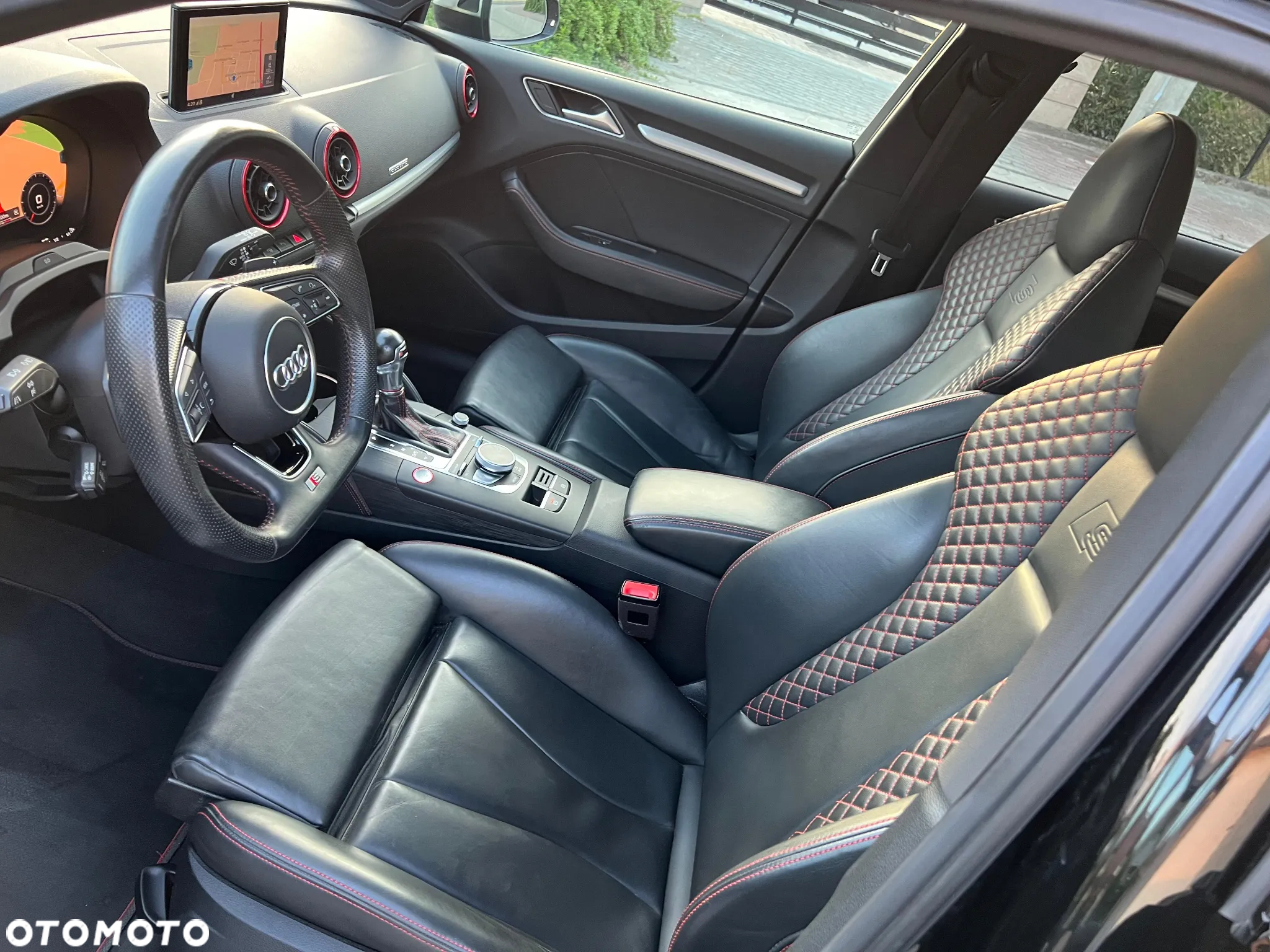 Audi S3 TFSI Sportback quattro S tronic - 10
