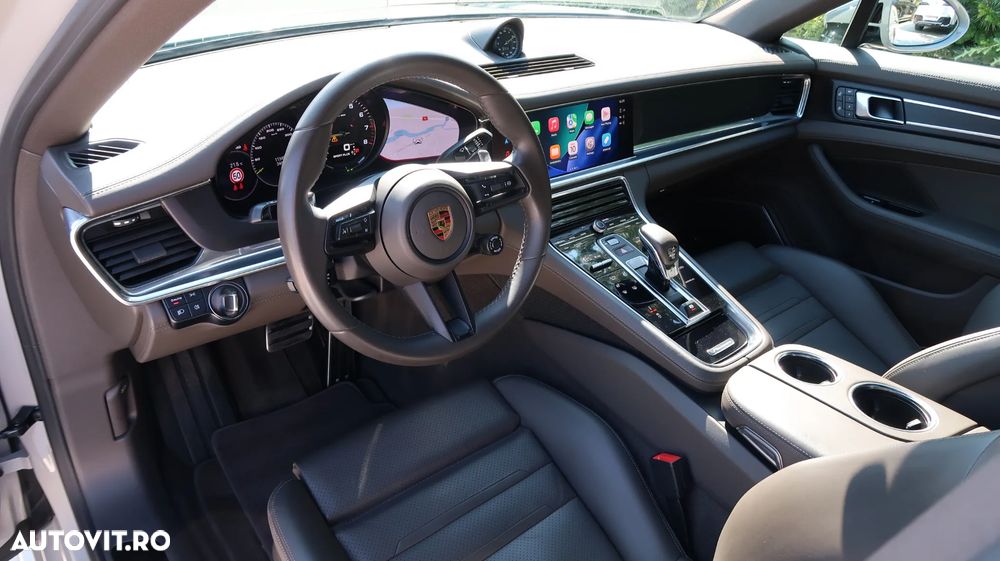 Porsche Panamera 4 E-Hybrid Platinum Edition - 9