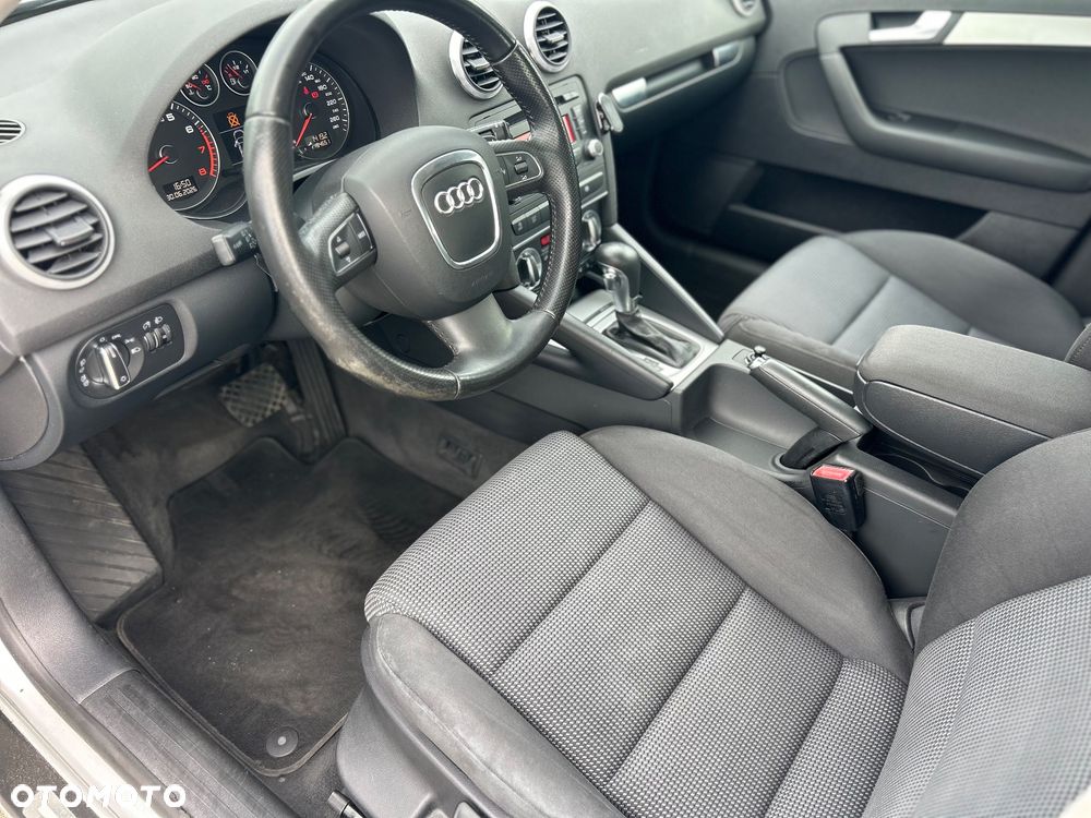 Audi A3 Sportback 1.4 TFSI S tronic Ambition - 9