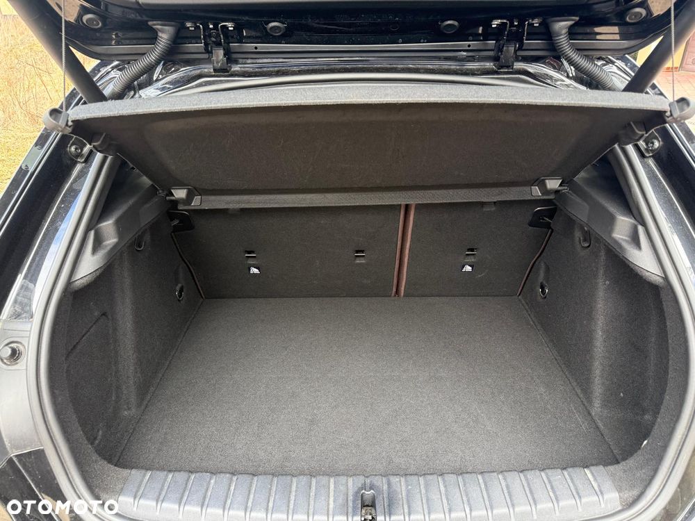 BMW Seria 1 118i Luxury Line - 14