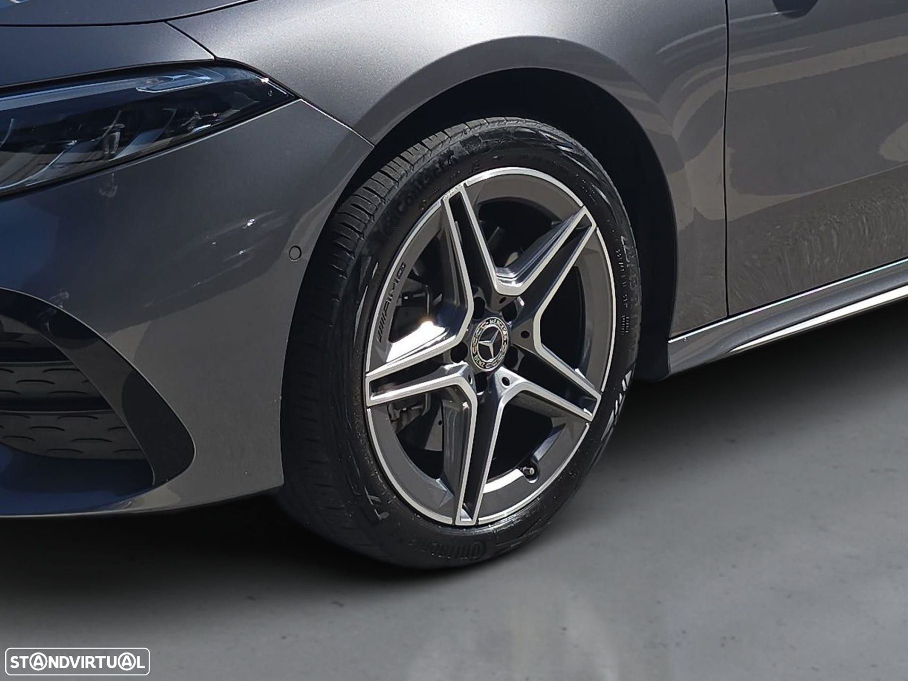 Mercedes-Benz A 250 e AMG Line - 3