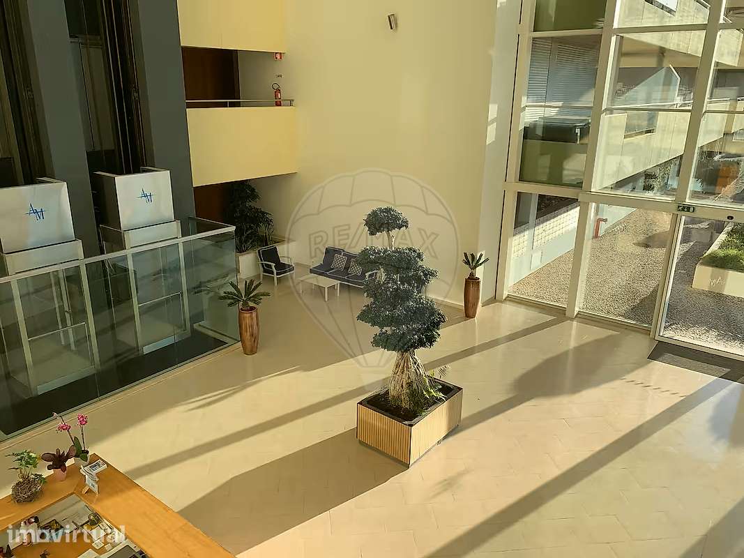 Apartamento T2 para arrendamento - Grande imagem: 2/21