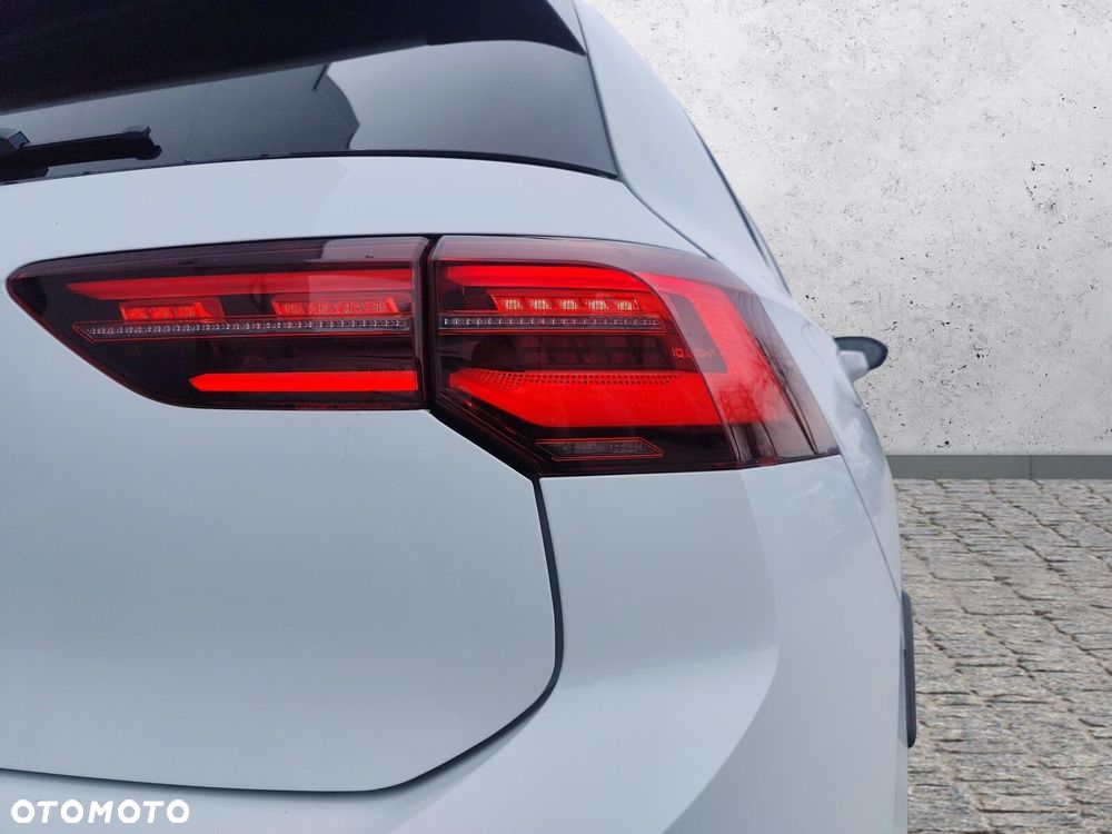 Volkswagen Golf - 30