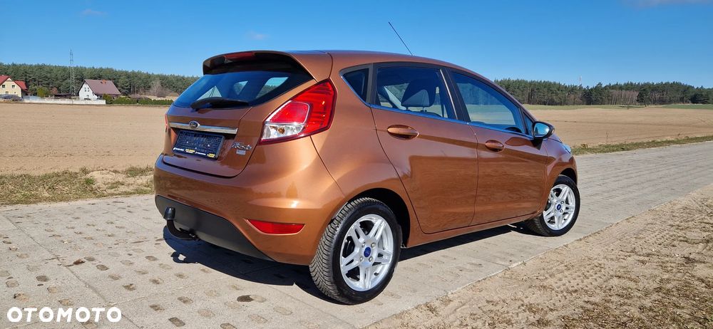 Ford Fiesta 1.0 Champions Edition - 12