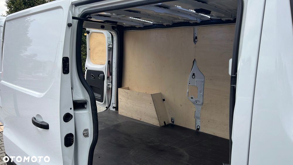 Renault Trafic - 7