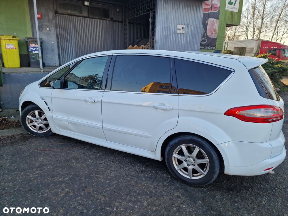 Ford S-Max 2.0 TDCi DPF Titanium - 24