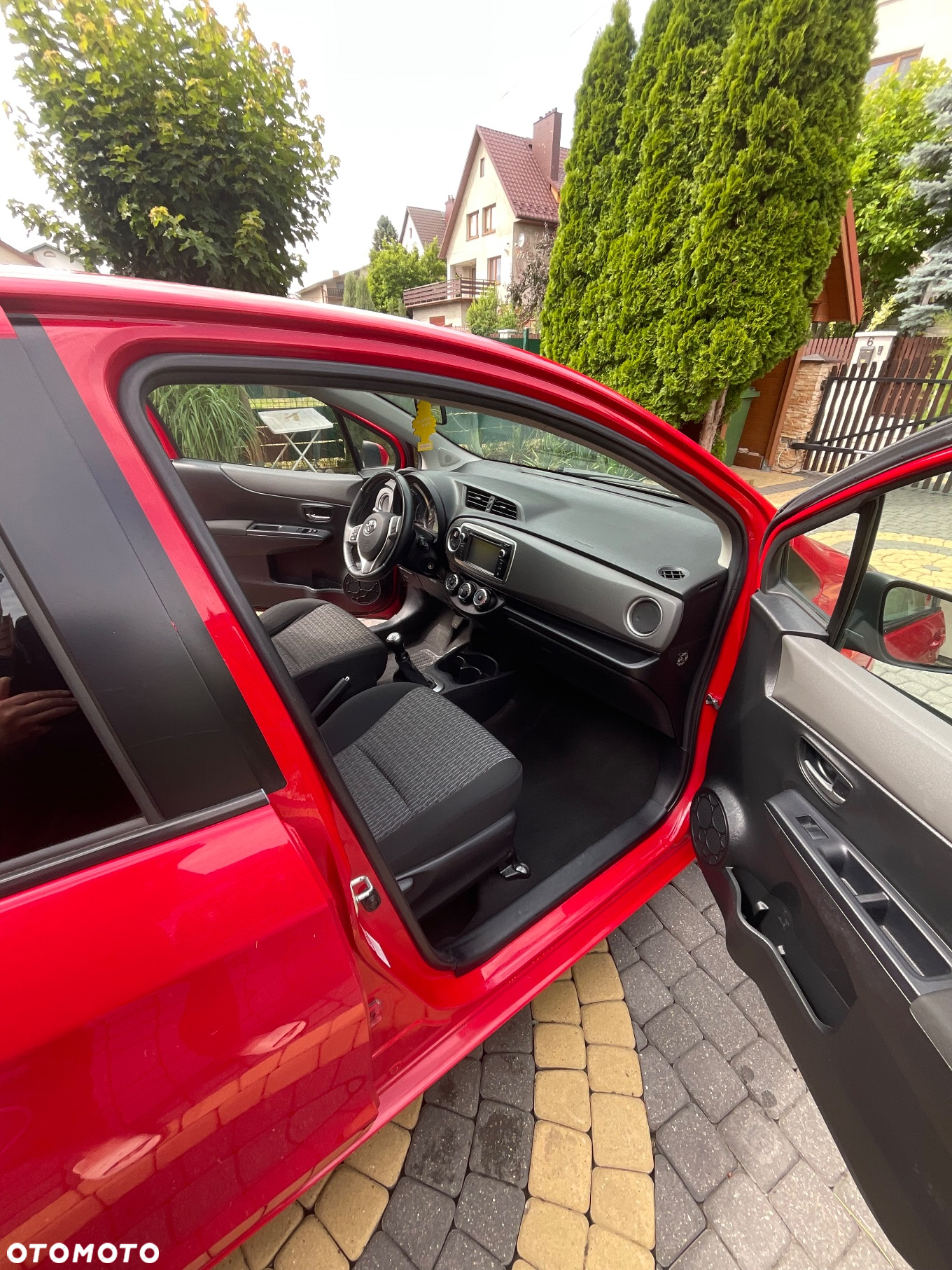 Toyota Yaris 1.0 Active - 2
