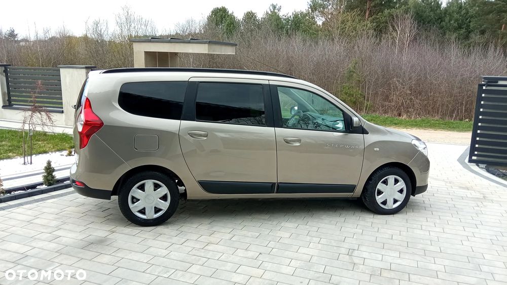 Dacia Lodgy 1.6 MPI 85 Ambiance - 12