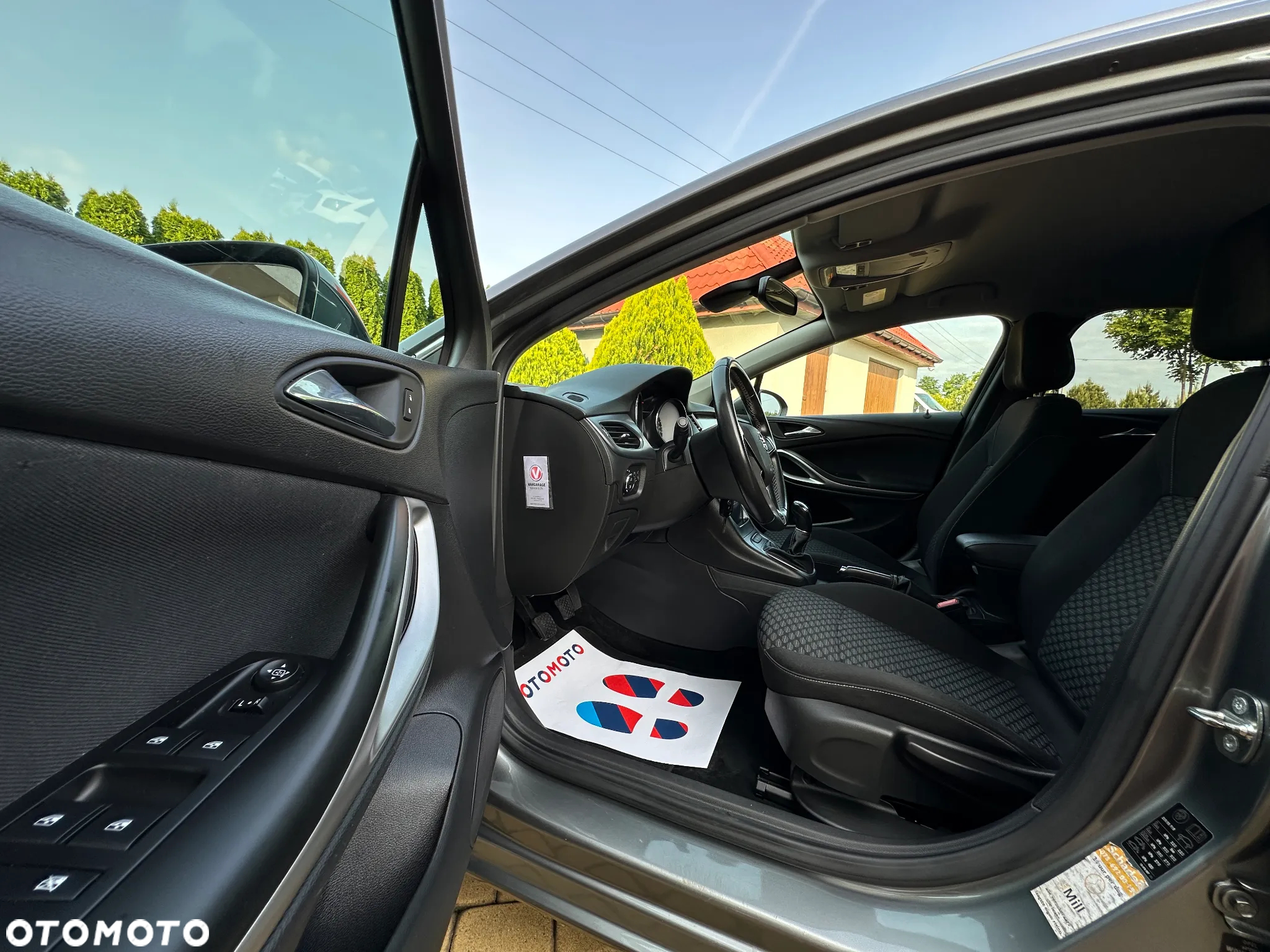 Opel Astra V 1.4 T Elite - 18
