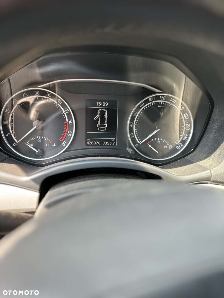 Skoda Octavia 2.0 TDI RS - 7