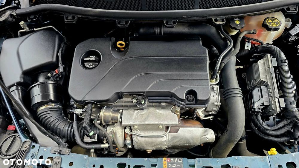 Opel Astra 1.4 Turbo Edition - 23