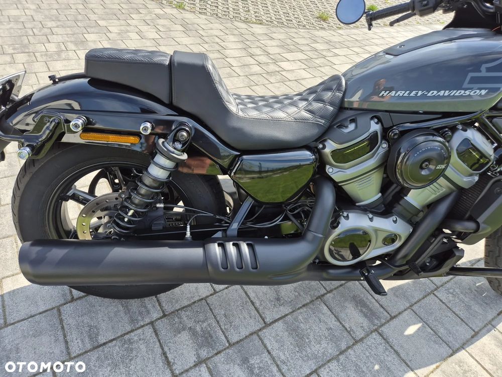 Harley-Davidson Sportster Nightster 975 - 11