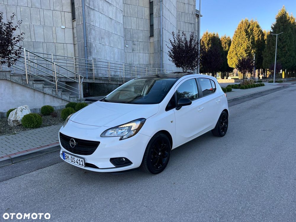 Opel Corsa 1.2 Cosmo - 1