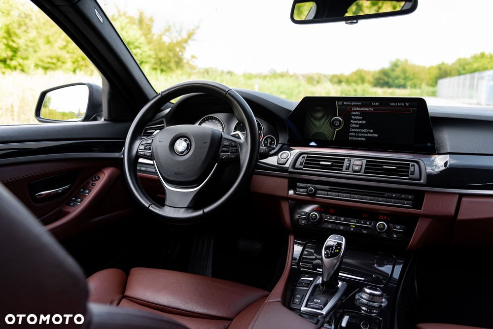 BMW Seria 5 535d xDrive Sport-Aut - 26
