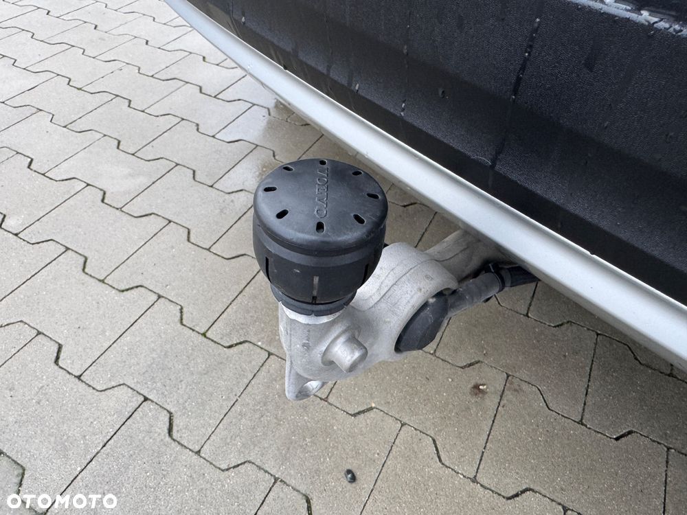 Volvo XC 40 D3 SCR Momentum - 38