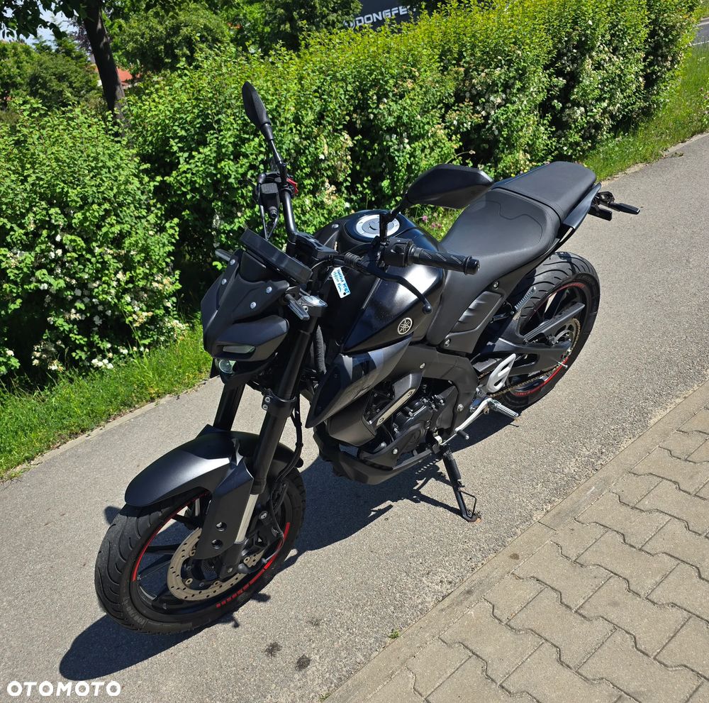 Yamaha MT - 16