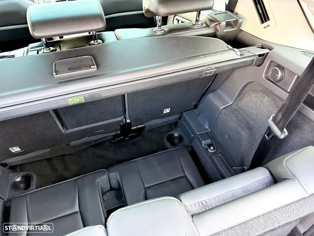 Land Rover Discovery Sport 2.2 SD4 HSE 7L Auto - 35