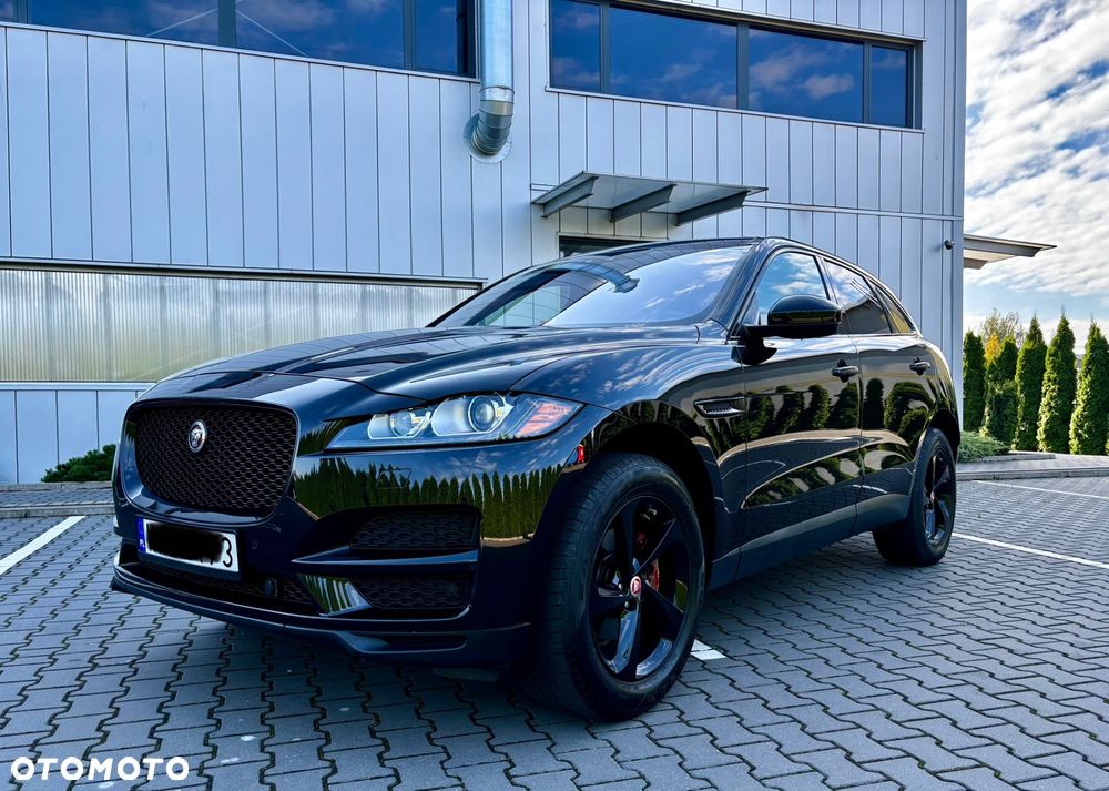 Jaguar F-Pace 25t AWD Prestige - 1