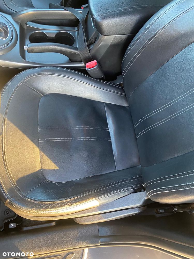 Kia Sportage 2.0 CRDI XL - 12