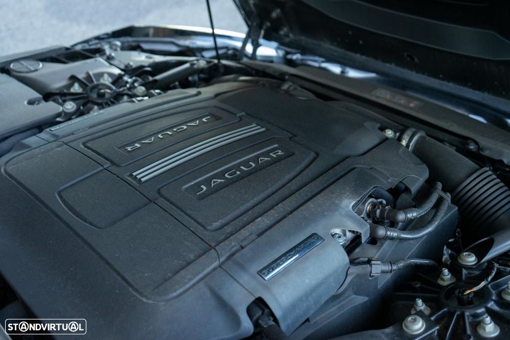 Jaguar F-Type 3.0 V6 S/C S Auto - 6