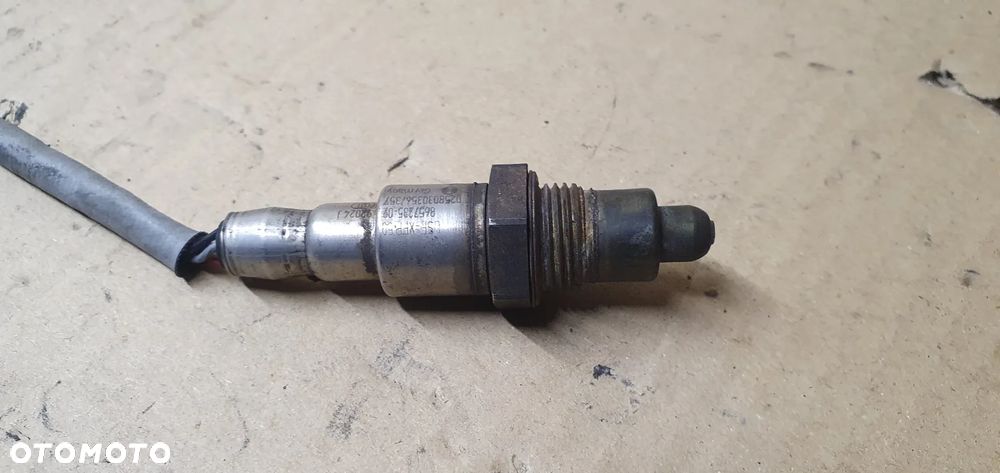 Sonda lambda czujnik BMW M5 G30 F90 4.4 V8 8657235 0258030356 0258030357 - 2