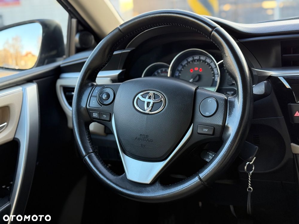 Toyota Corolla 1.6 Premium - 35