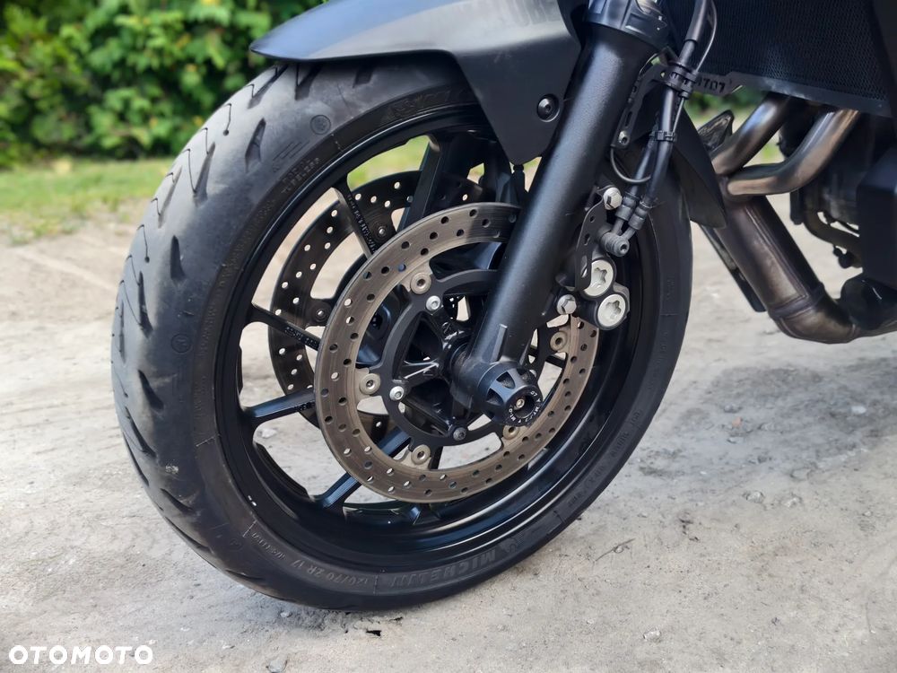 Yamaha MT - 21