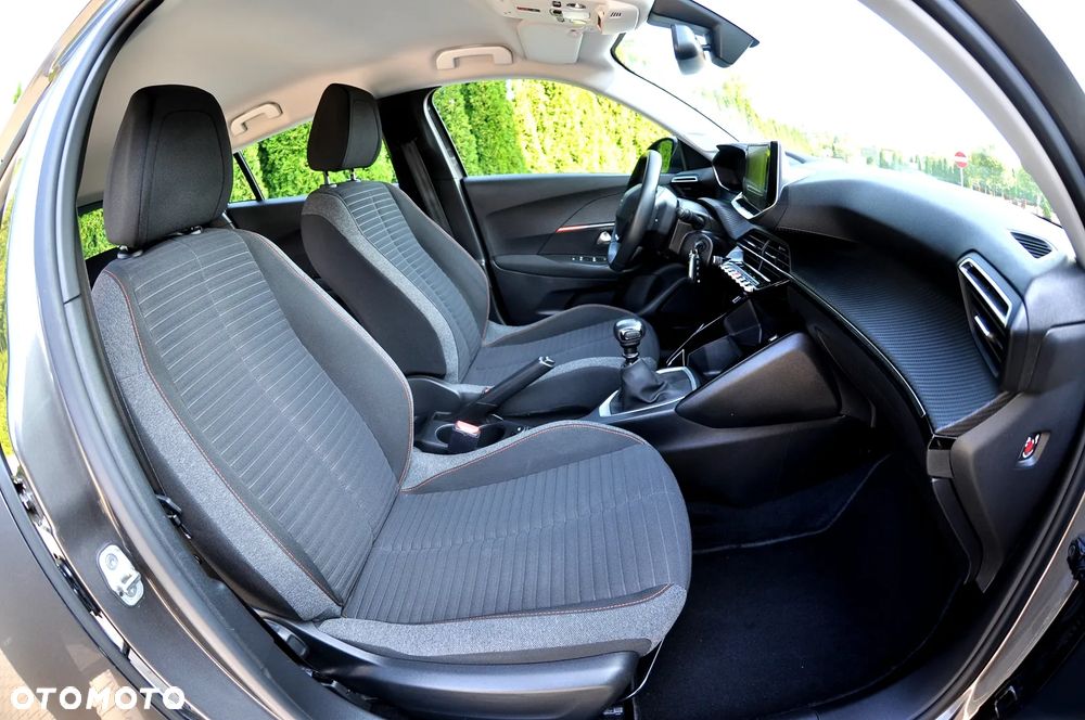 Peugeot 2008 - 20