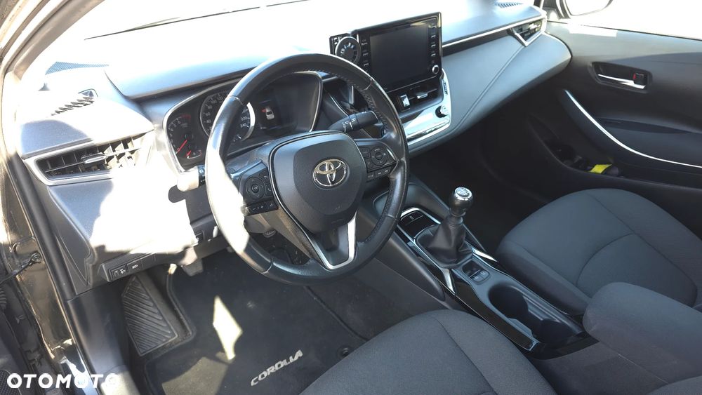 Toyota Corolla 1.5 Active - 15