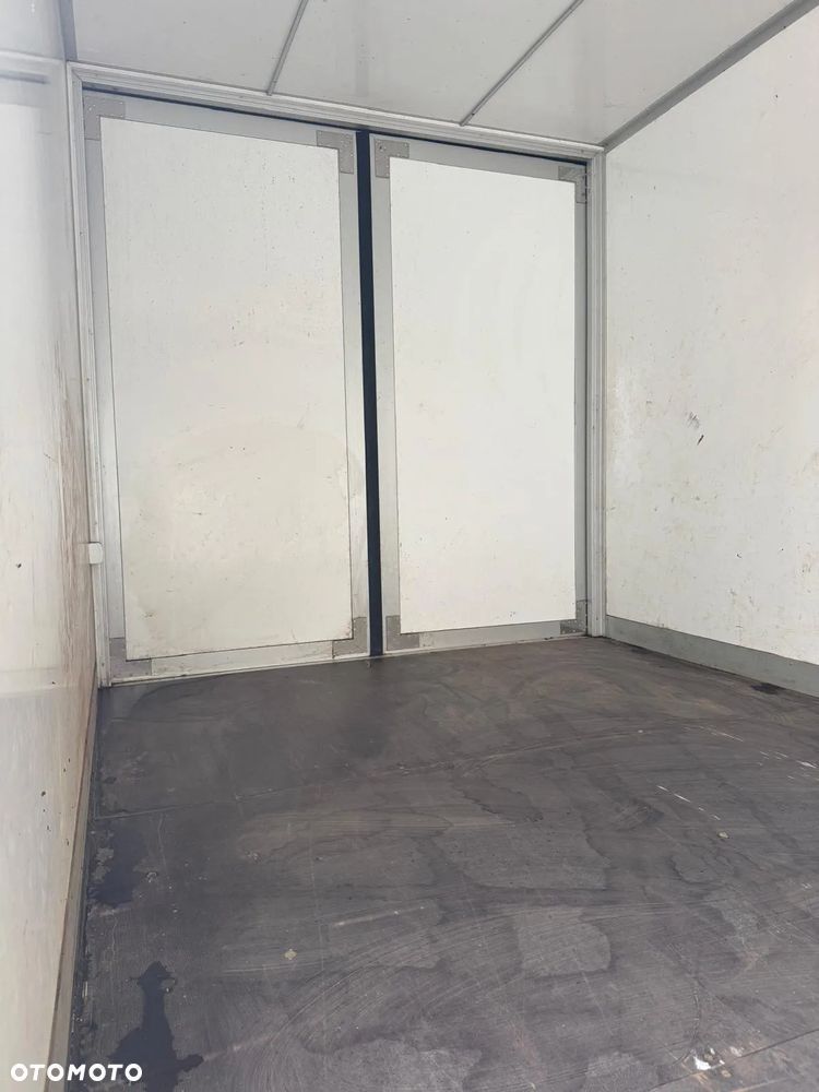 Ford Transit Kontener - 32